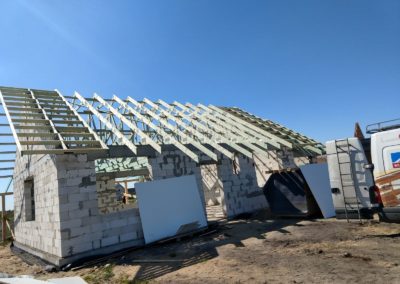 Prefabrykowana Konstrukcja dachu dwuspadowego